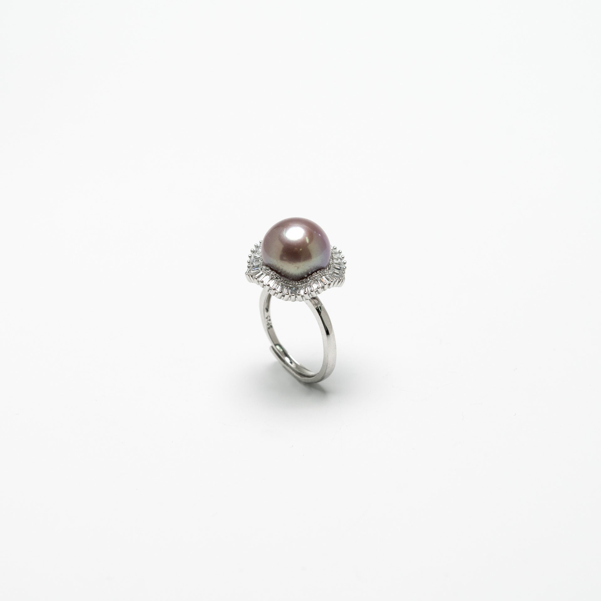 Vintage Pearl on Hexagon Tray of Diamonds