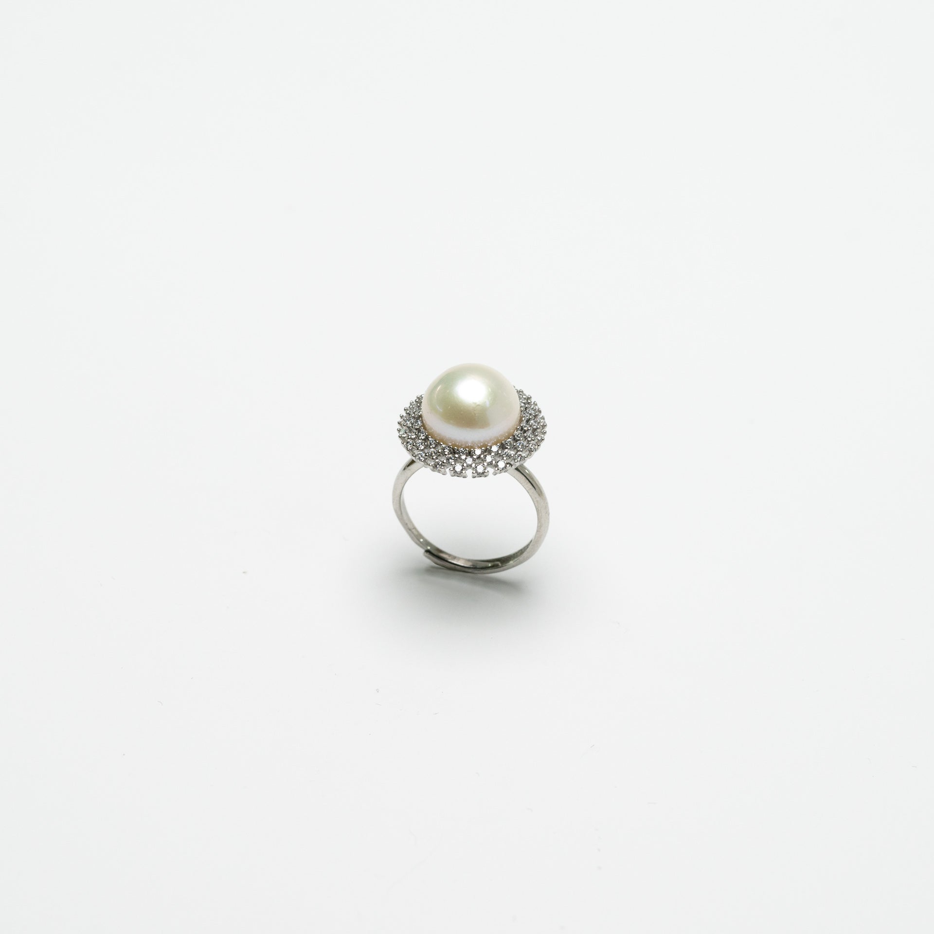 Australian White Pearl in Chanel Style (Collector's Edition)