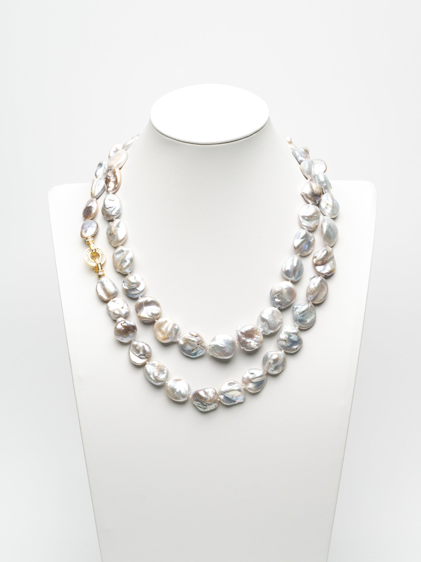 Italian Rome Purple Flat Button Saltwater Pearls