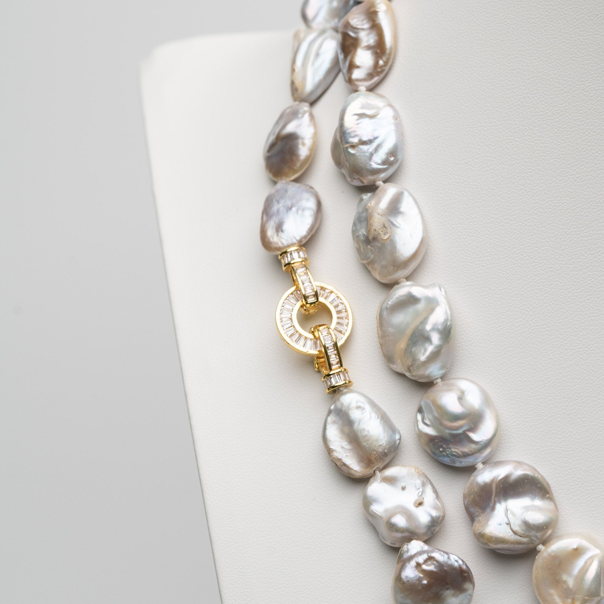Italian Rome Purple Flat Button Saltwater Pearls
