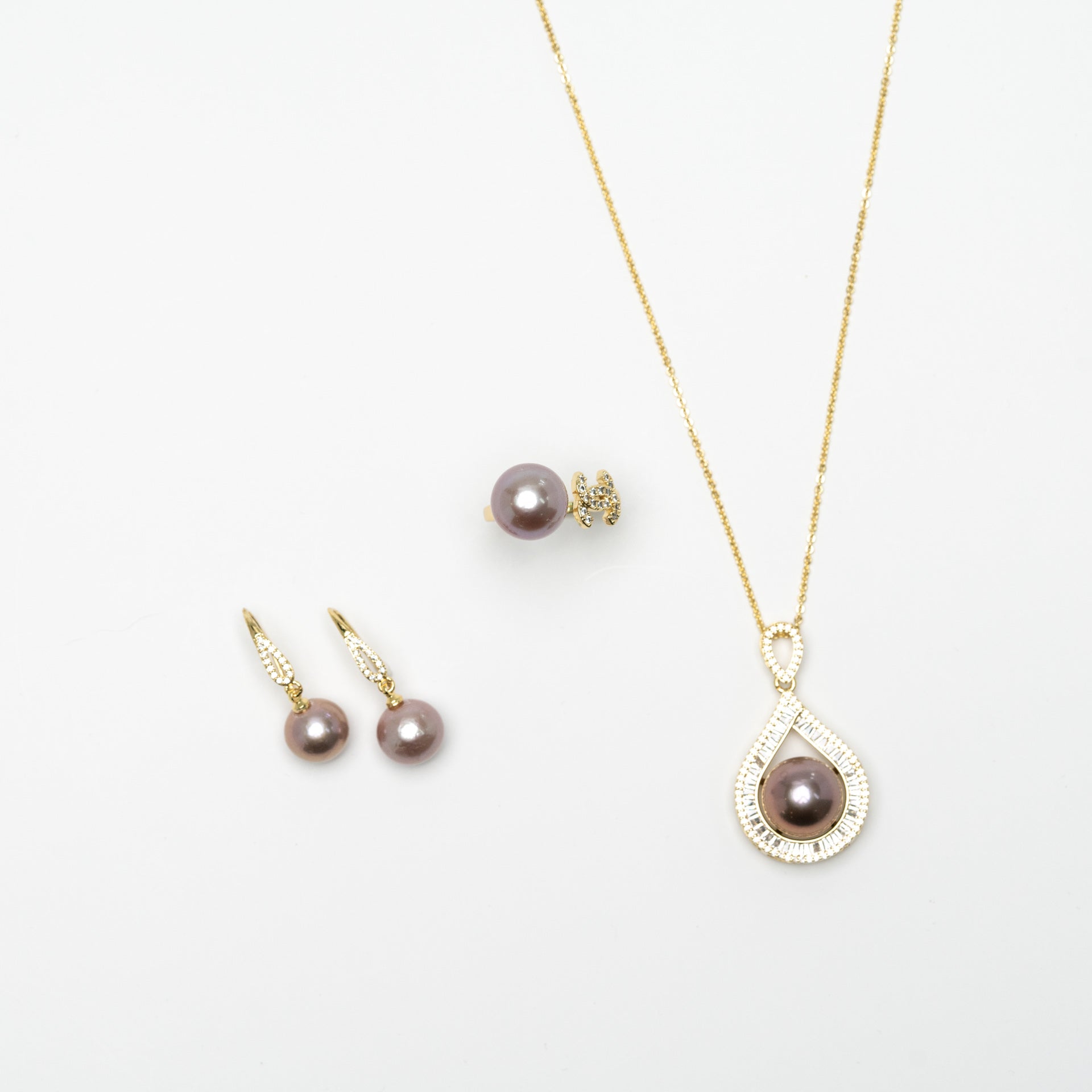 Australian Purple Pearl in Chanel Style (Collector's Edition)