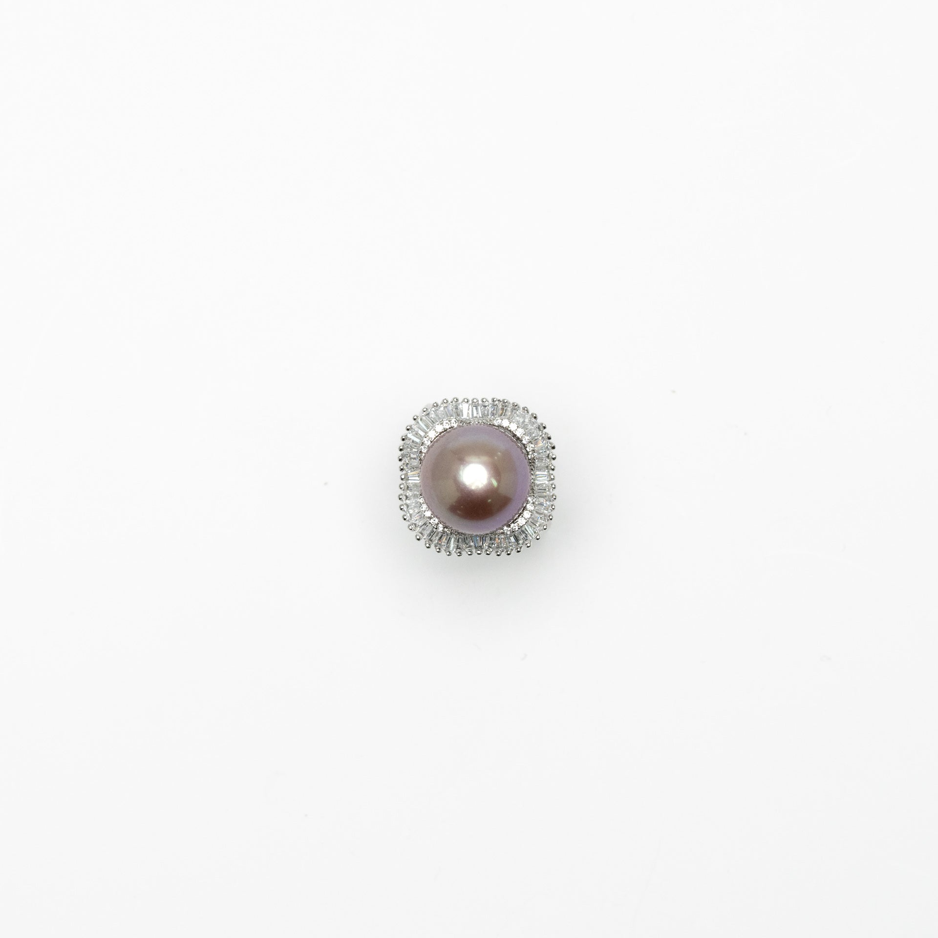 Vintage Pearl on Hexagon Tray of Diamonds