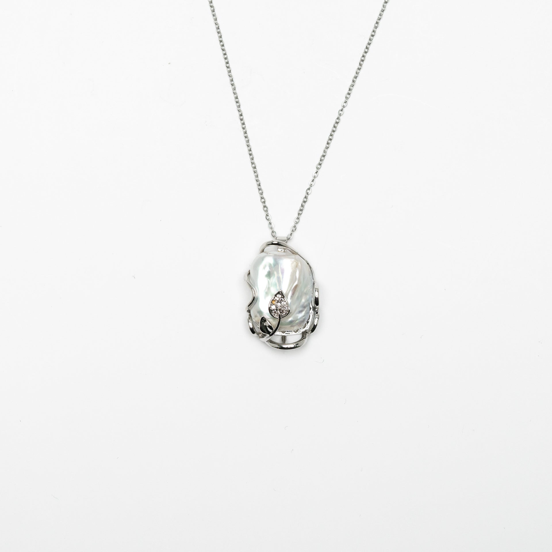 Italian Natural Saltwater Pearls with 10K White Gold