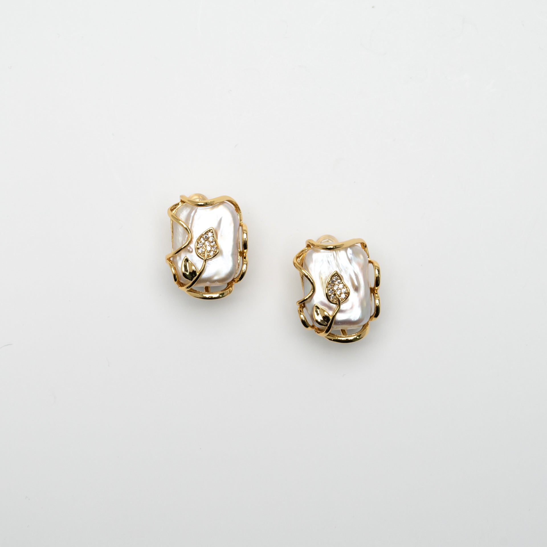 Natural Saltwater Pearls with Roman Seed Pearls in 10K gold-plated Silver Set