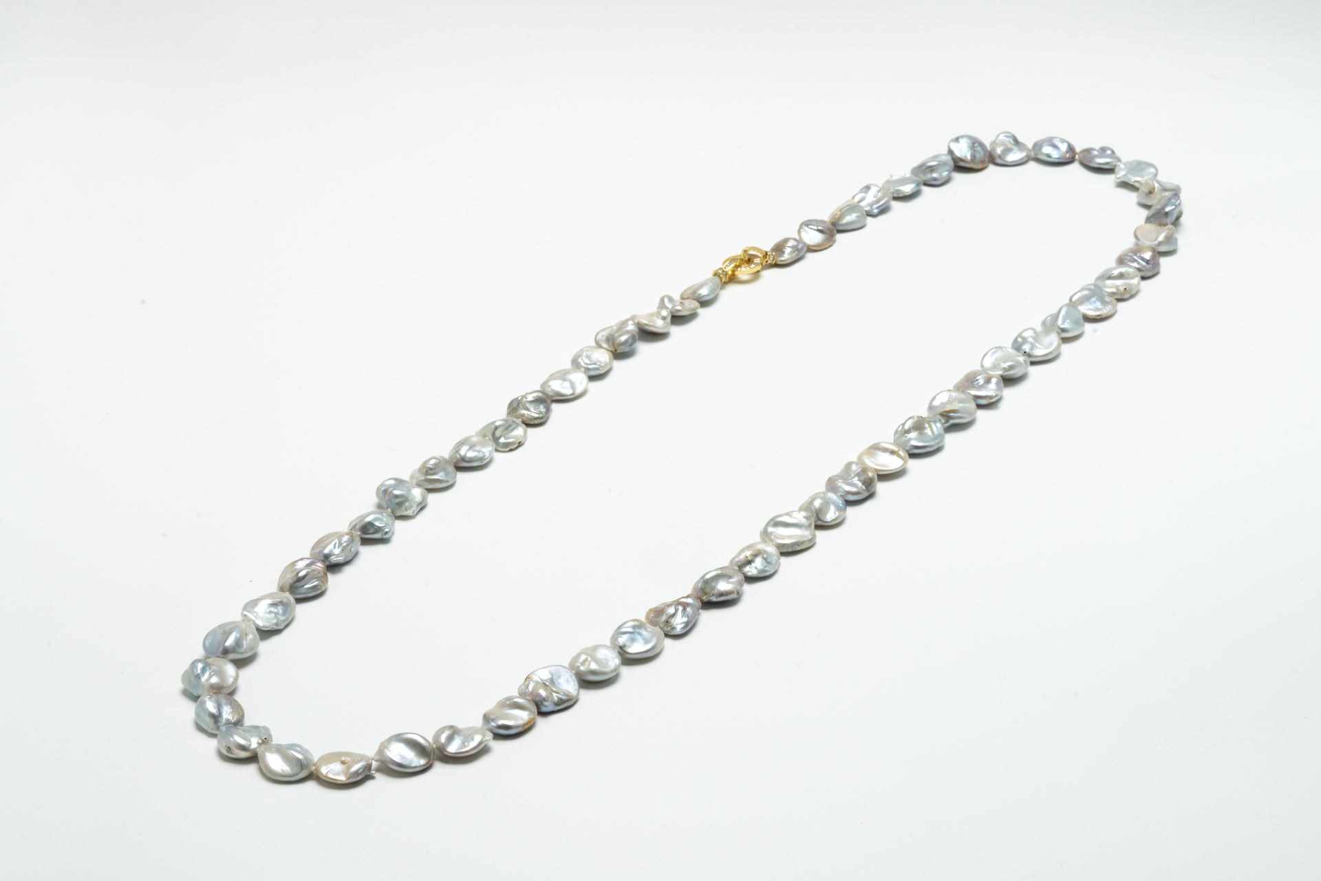 Italian Rome Purple Flat Button Saltwater Pearls